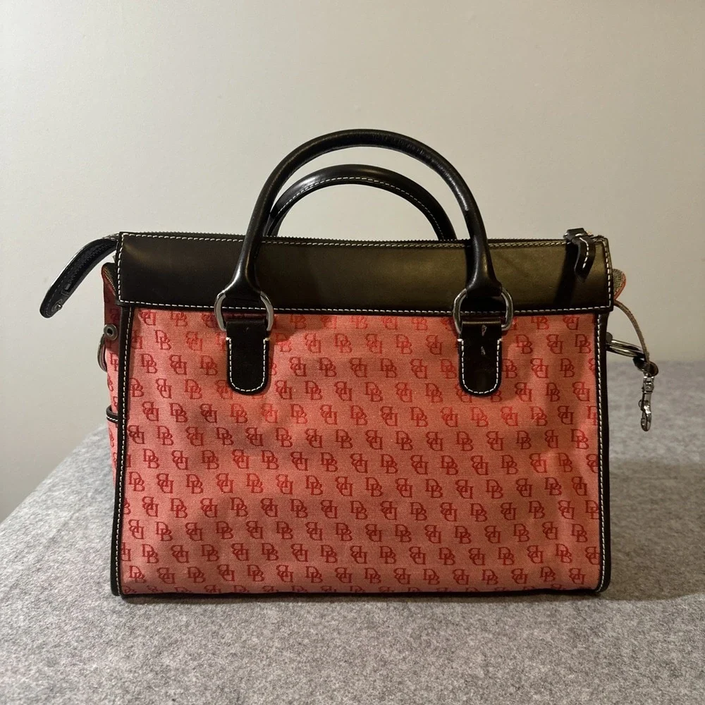 Vtg Dooney & Bourke Red Signature Anniver Double Pocket Leather Trim Coin Sachel